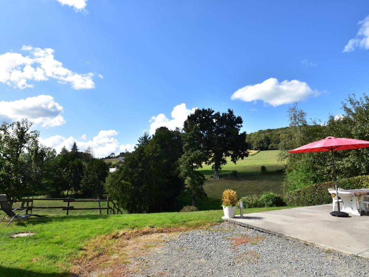 Cosy Chalet With Private Garden In Normandy Isigny-le-Buat Camera foto