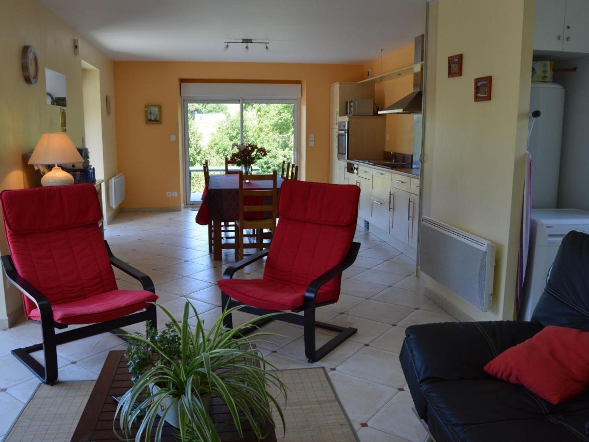 Cosy Chalet With Private Garden In Normandy Isigny-le-Buat Esterno foto